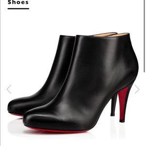 Never been used. With authentic box and bags.